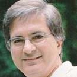 photo of Gustavo Pérez Firmat